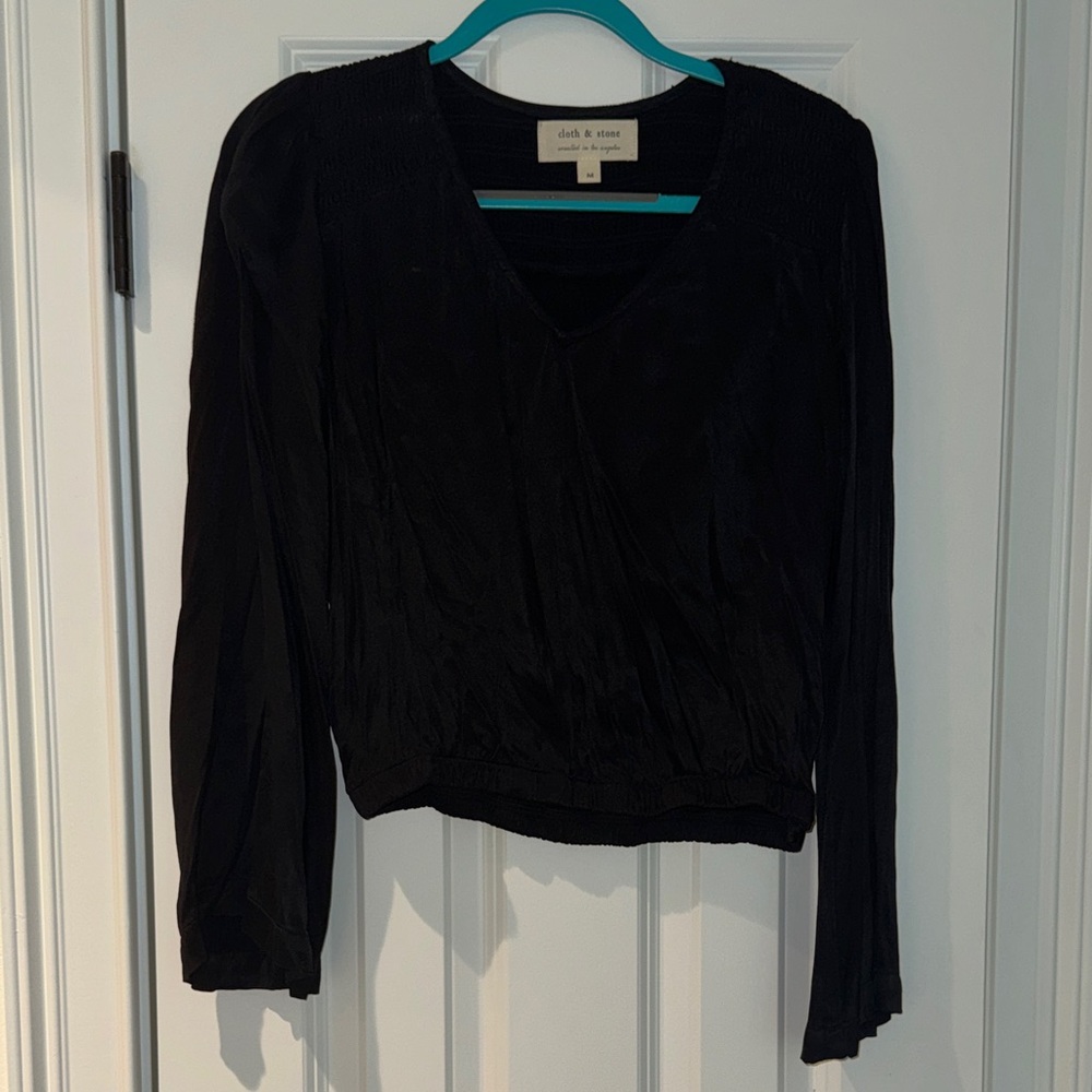 cloth & stone Black Long-Sleeve V-Neck Wrap Blouse